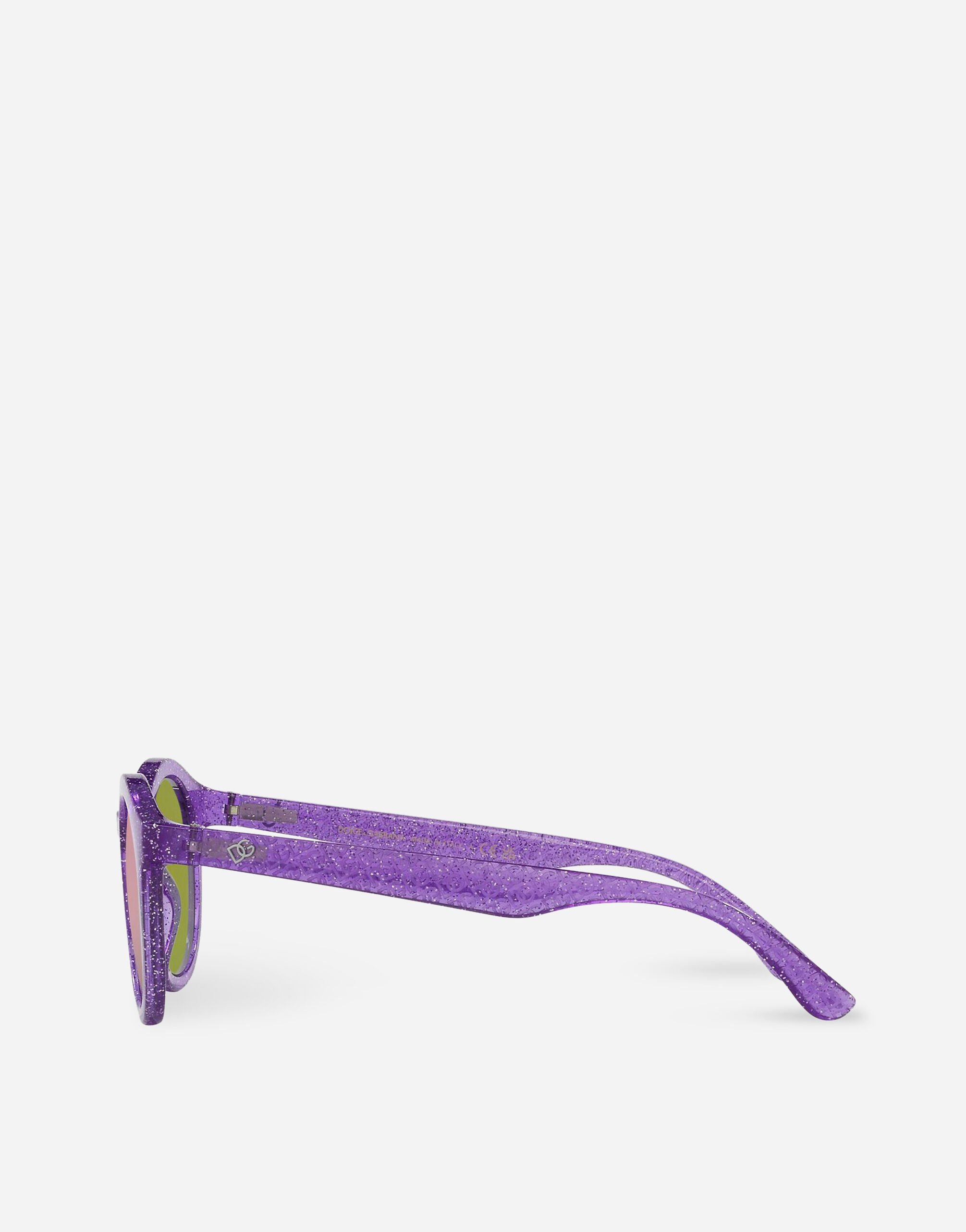 Dolce and gabbana deals purple sunglasses