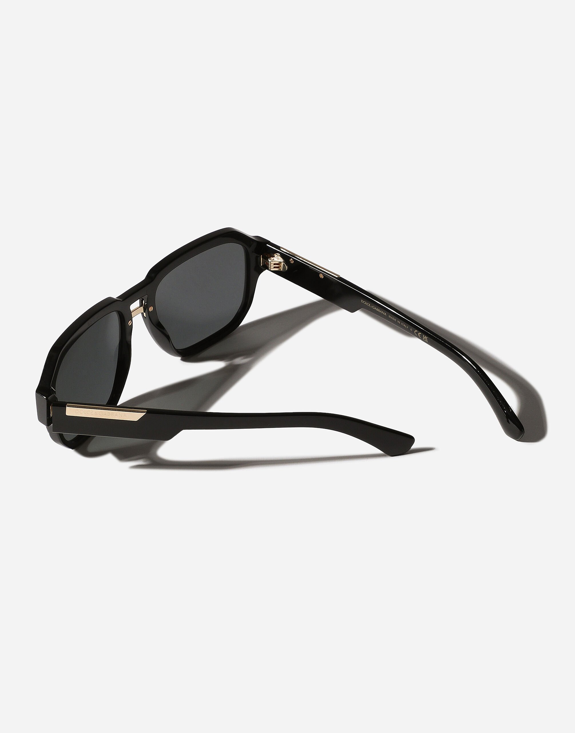Dolce and gabbana mirrored sunglasses online