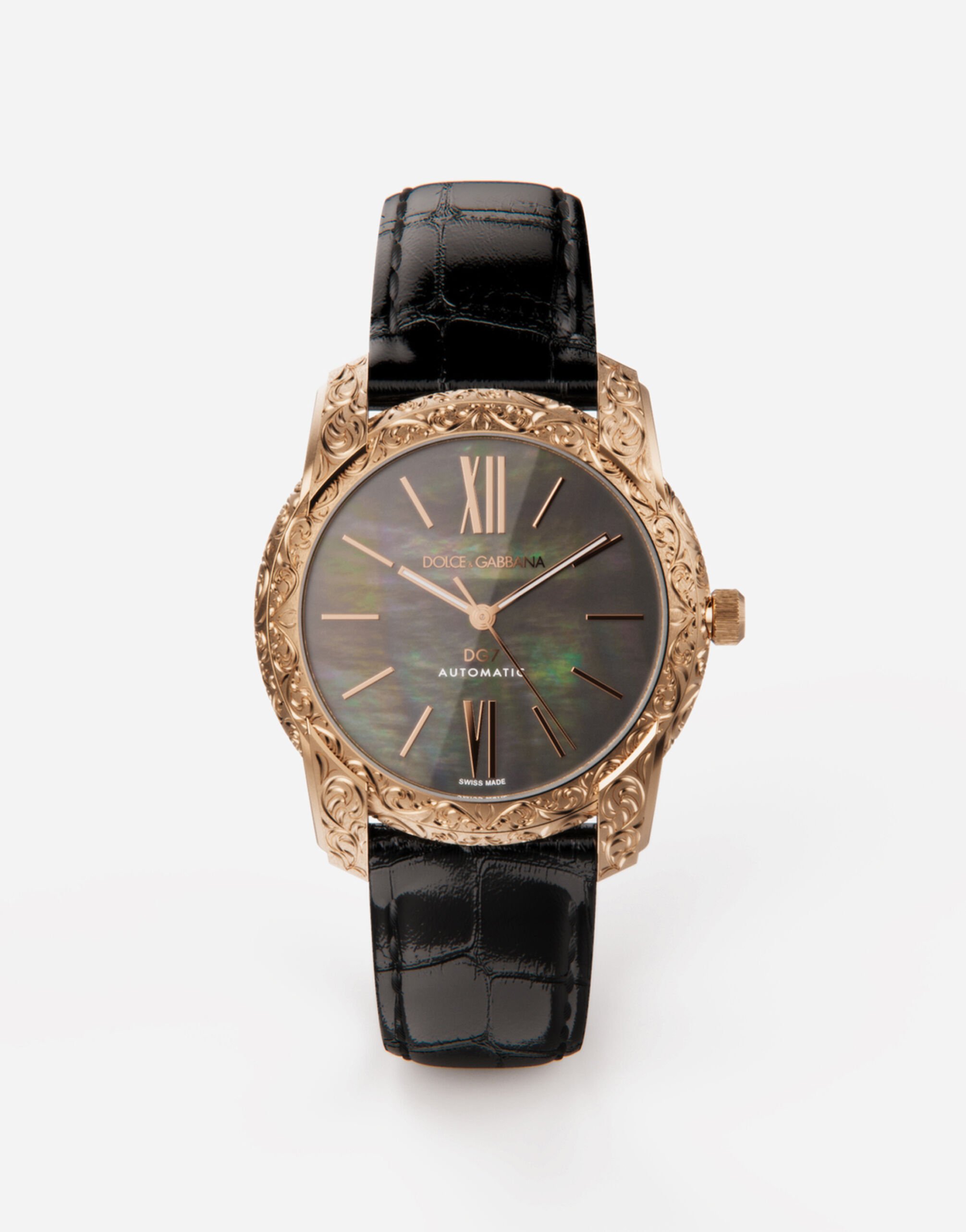 Dolce & Gabbana ساعة من الذهب وعرق اللؤلؤ عنابي WWEEGGWW045