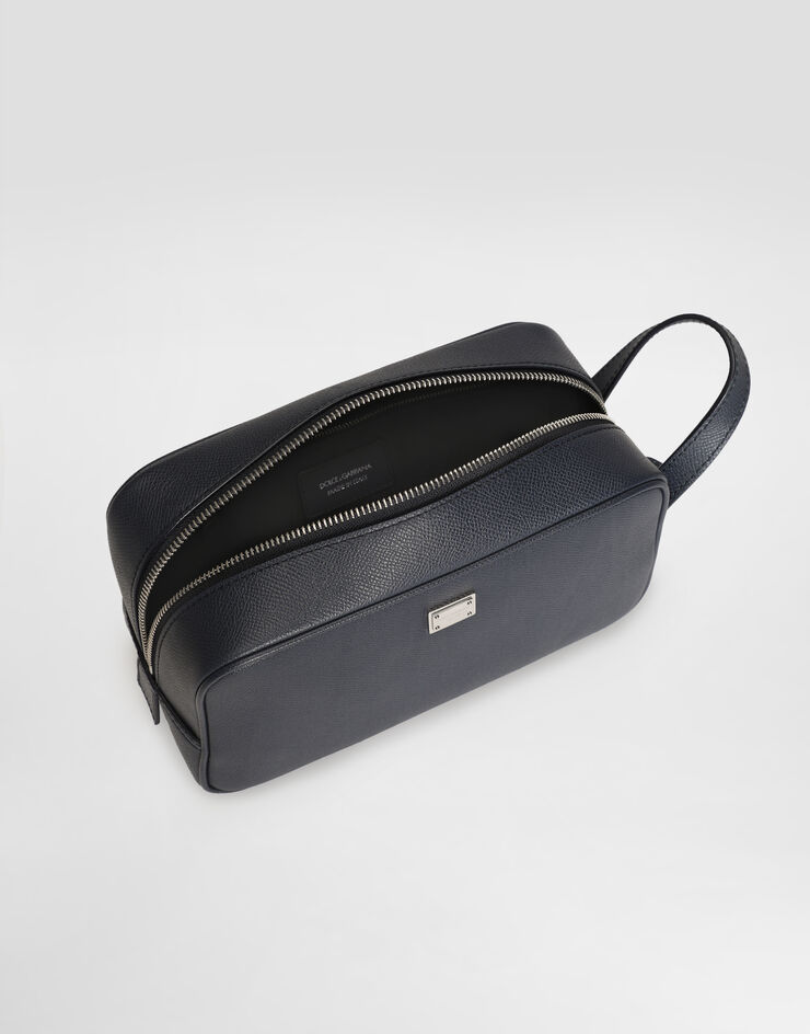 Dolce & Gabbana Toiletry bag in calfskin leather Blue BT3310A0701