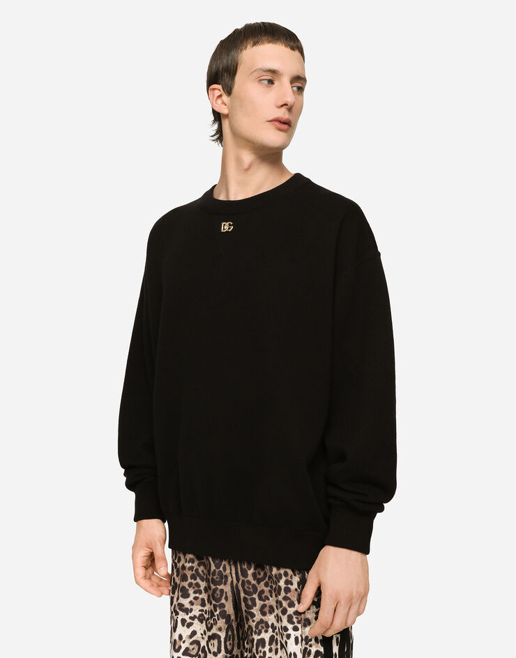 Dolce & Gabbana Cashmere round-neck sweater with DG logo Black GXK88TJAWK8