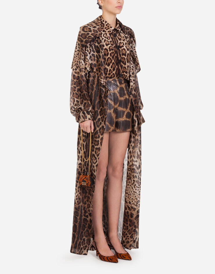 Dolce & Gabbana Crêpe de chine shirt with leopard print IMPRIMÉ ANIMALIER F5N20TFS1SY