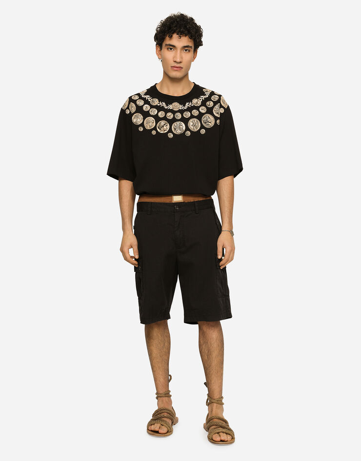 Dolce&Gabbana Stretch cotton cargo pants with brand plate Schwarz GV5IHTFUFJR