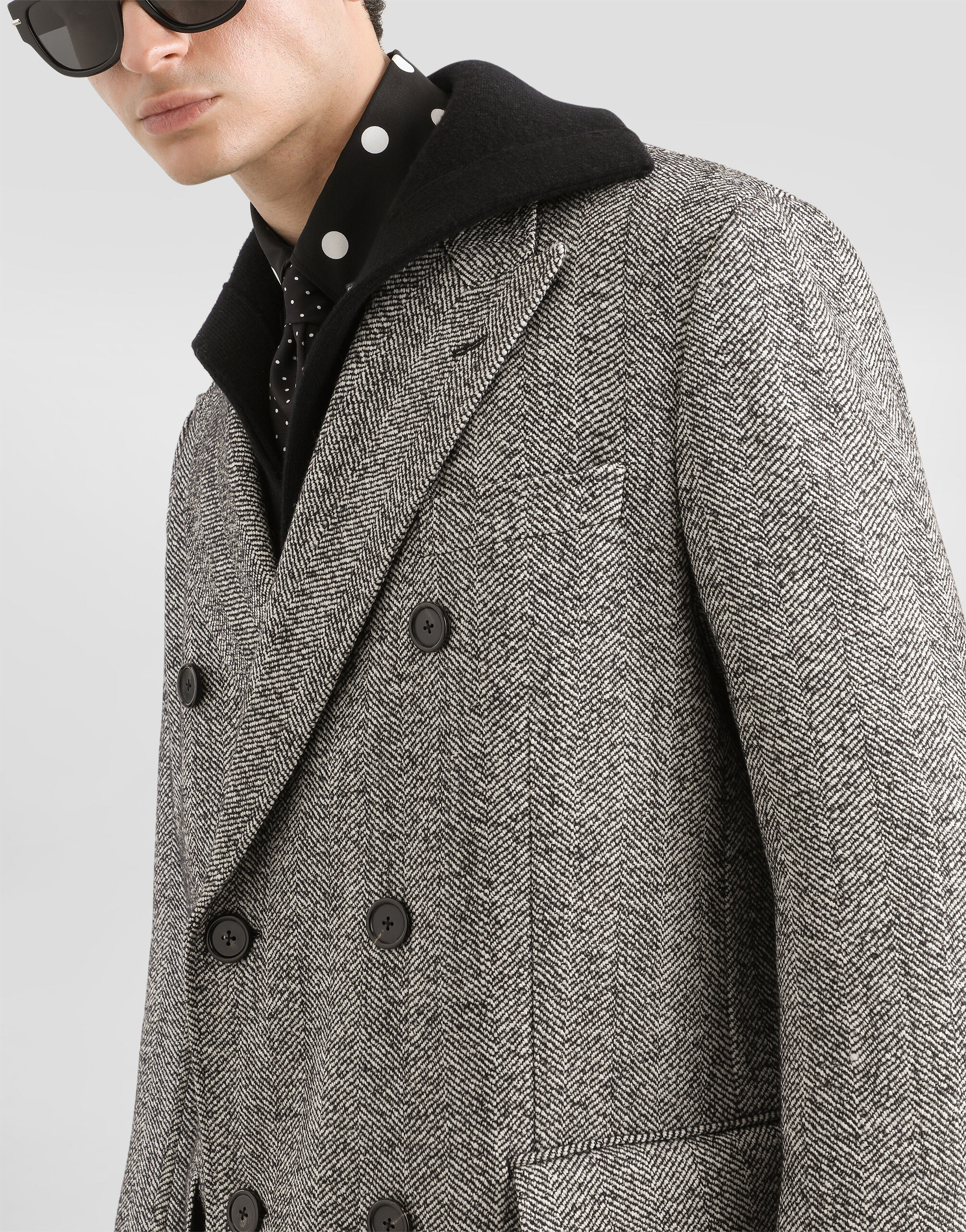 Double-breasted herringbone wool coat - thumbnail 5