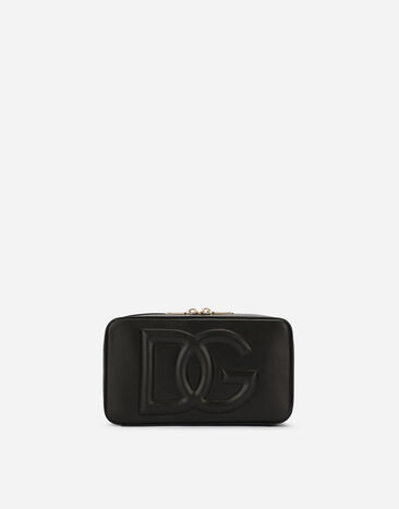 Dolce & Gabbana حقيبة كاميرا صغيرة DG Logo Bag من جلد عجل أسود BB7100AW437