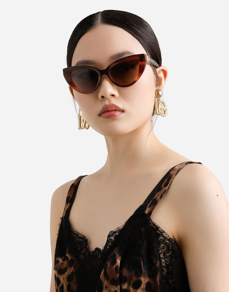 Dolce & Gabbana نظارة شمسية DG Hinge متعدد الألوان VG4497VP113