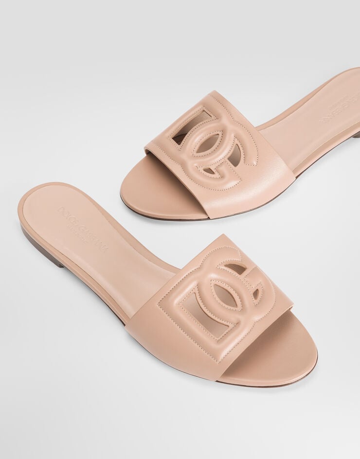 Dolce & Gabbana Calfskin slides with DG logo Dolce & Gabbana Calfskin slides with DG logo Pale Pink CQ0436AY329