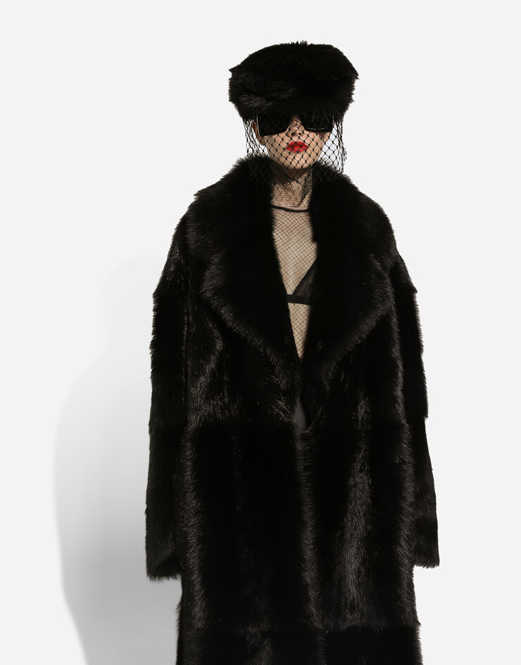 Dolce & Gabbana Einreihiger Mantel aus Schaffell Schwarz F0W2DFFUP9B