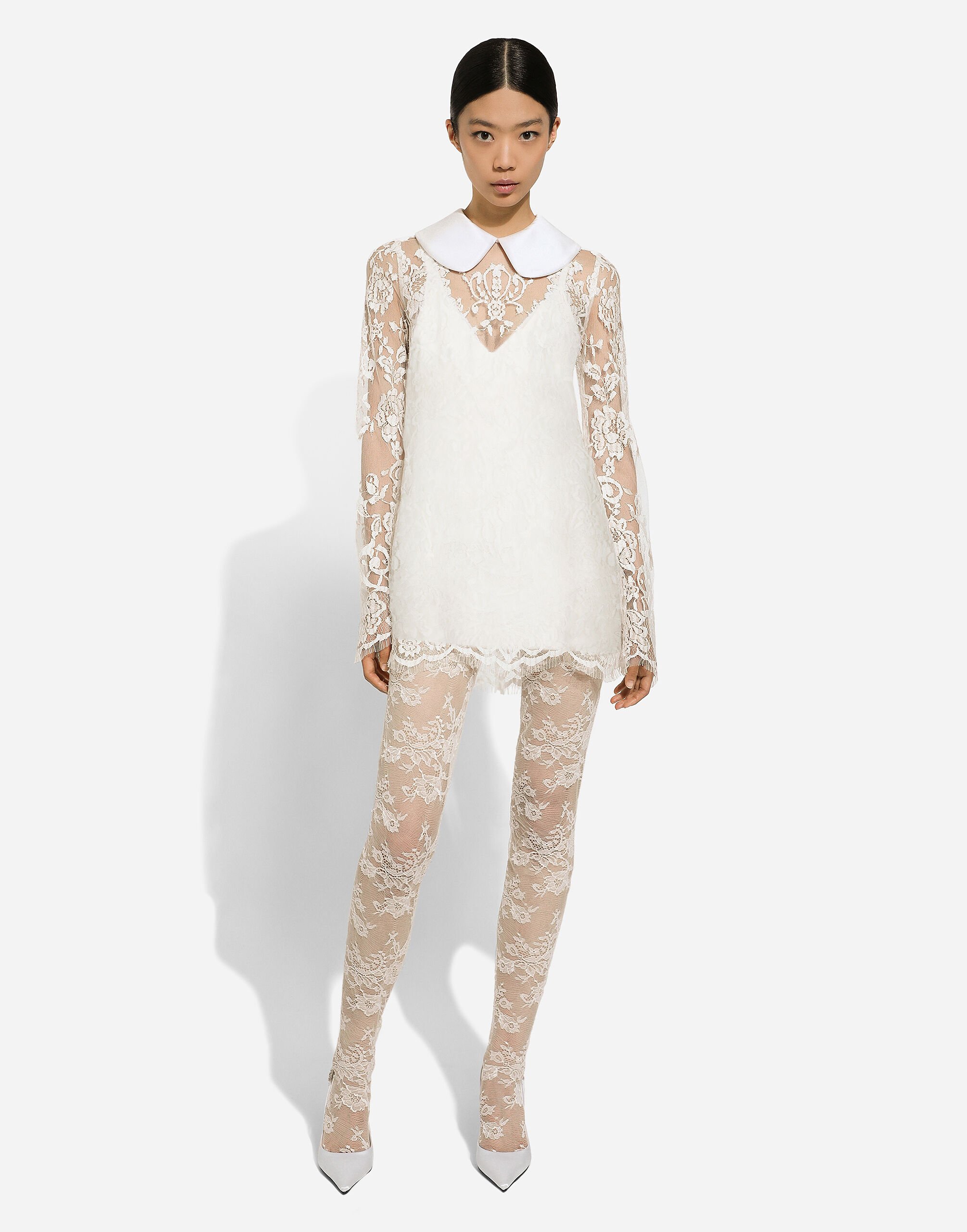 Short lace dress with satin neck in White for Women