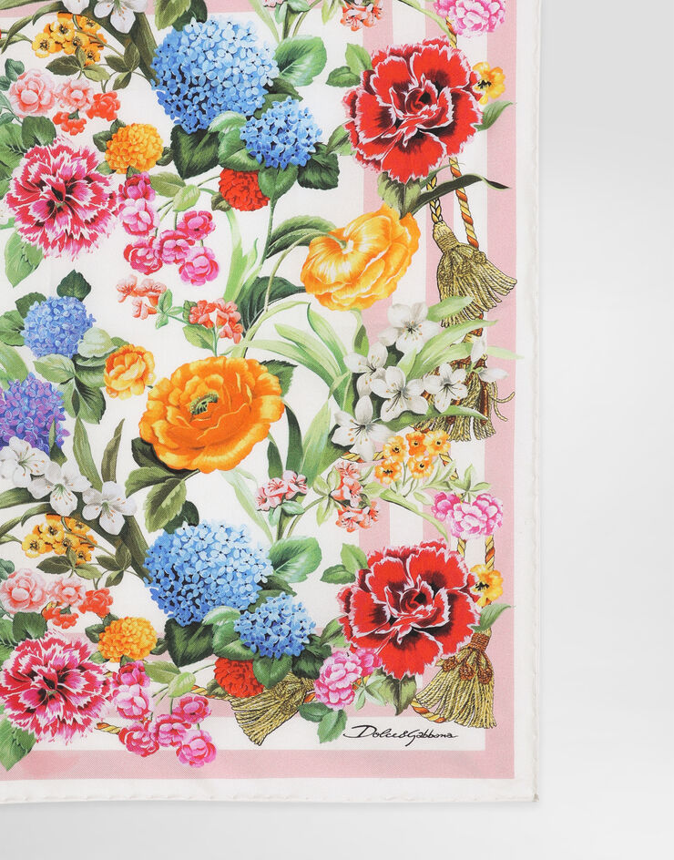 Dolce & Gabbana Foulard 50 x 50 en sergé de soie à imprimé fleurs Imprimé FN093RGDCV8