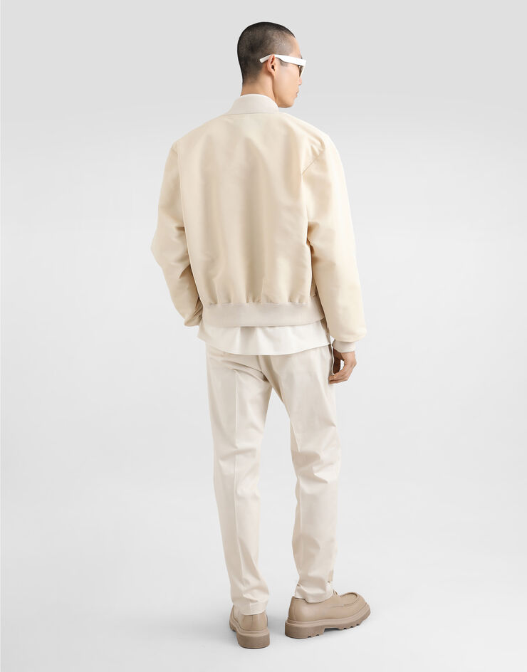 Dolce & Gabbana Camisa de algodón con placa Beige G5KS2TFUFL3