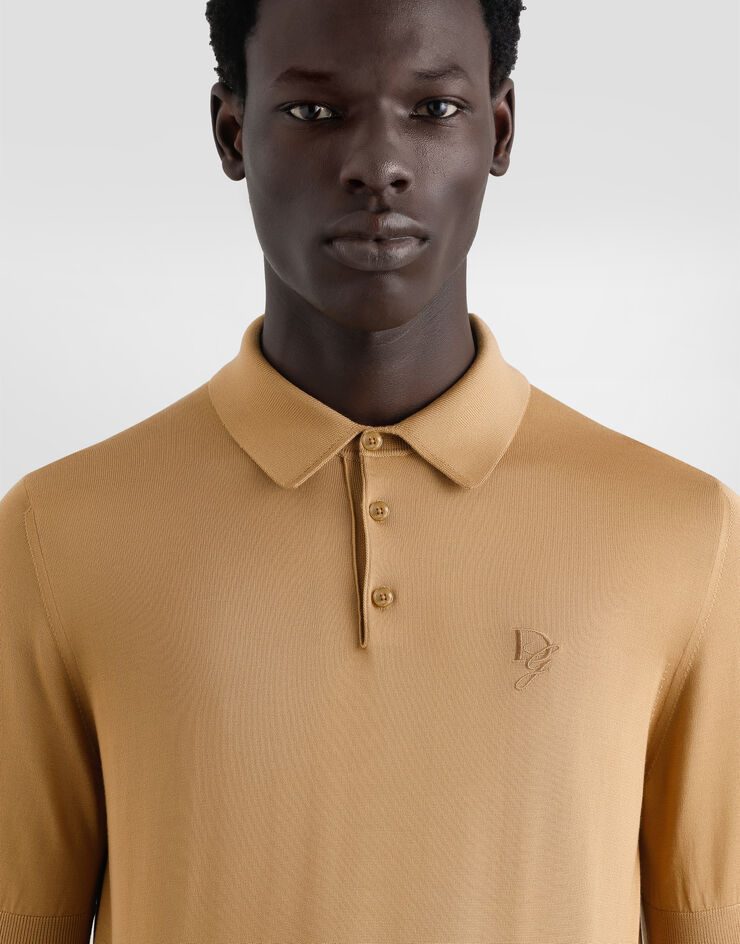 Dolce & Gabbana Polo in seta con logo ricamato Beige GXZ02ZJBSK3