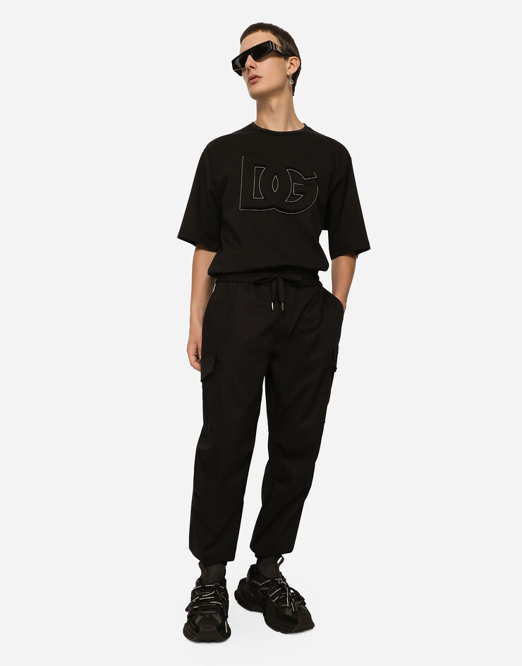 Dolce & Gabbana Pantalon cargo en coton avec plaquette à logo Noir GW5OHTFUFMF