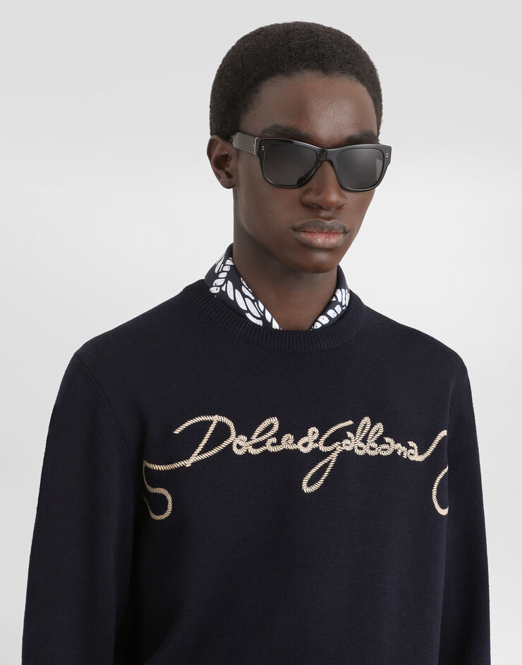 Dolce & Gabbana Pulóver en lana de punto liso con bordado Blue GXX02ZJDVIR