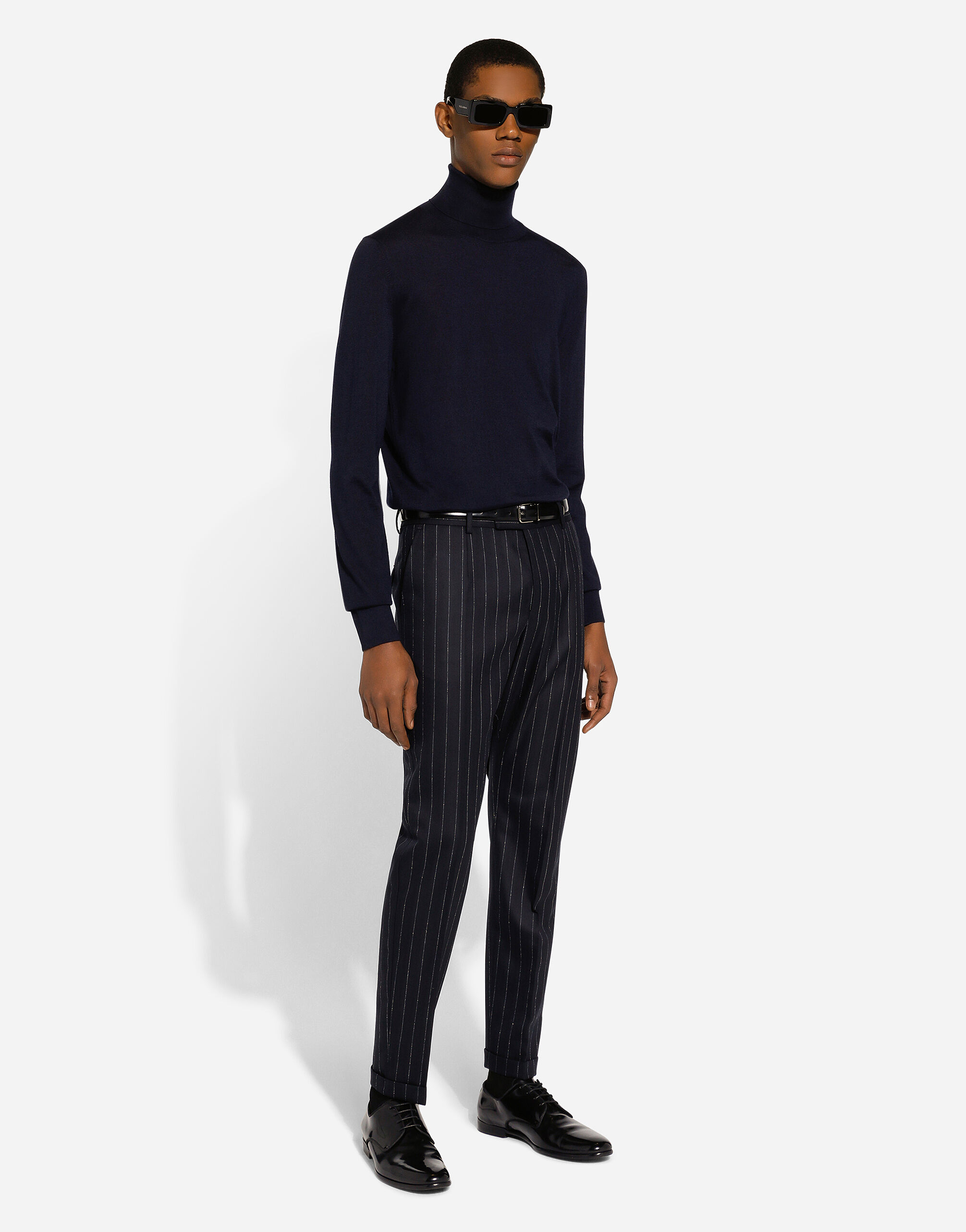 DOLCE & GABBANA ネイビー タートルネックセーター Blueのメンズ カシミア＆シルク タートルネック セーター | Dolce&Gabbana®