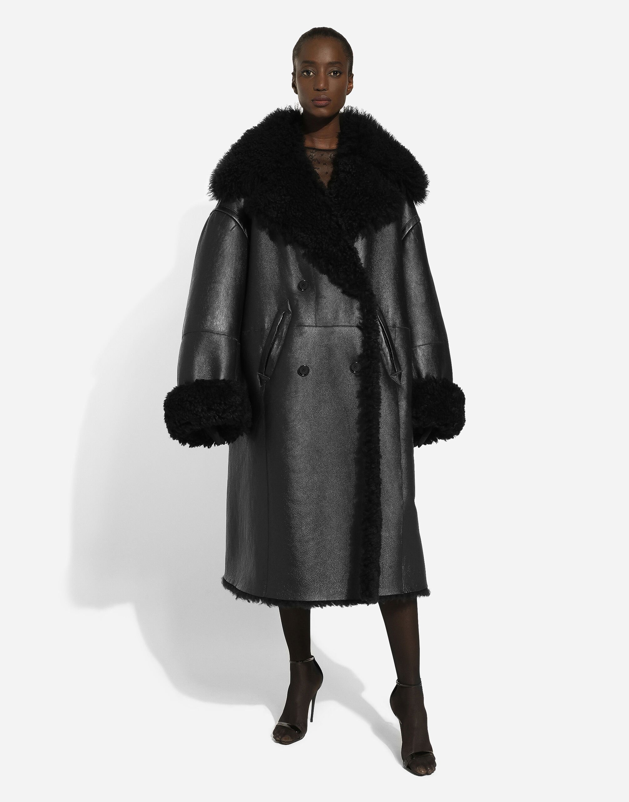 Dolce gabbana outlet black coat