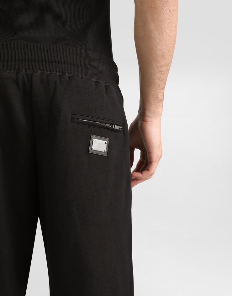 Dolce & Gabbana Bermudas de chándal en punto con placa con logotipo Negro GVB7HTG7F2G