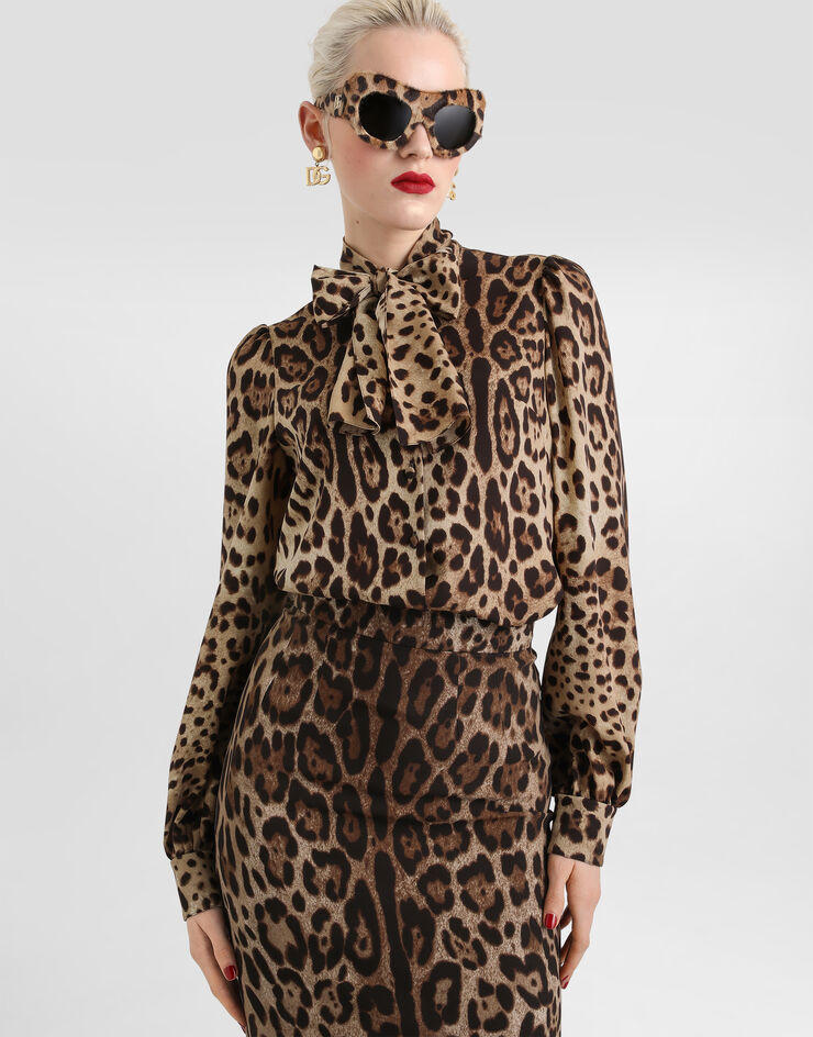Dolce & Gabbana Leo-print silk charmeuse shirt Dolce & Gabbana Leo-print silk charmeuse shirt Print F5P98TFSADD