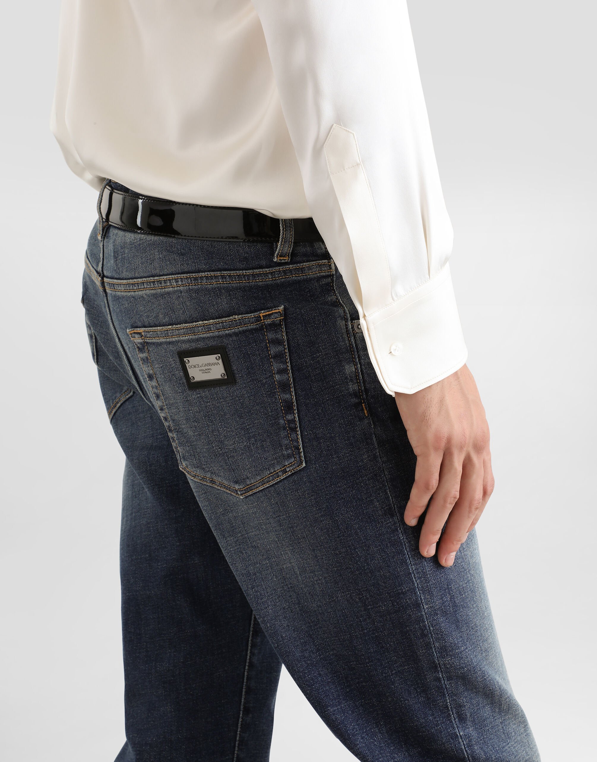 Silk satin Martini-fit shirt in White for Men | Dolce&Gabbana® US