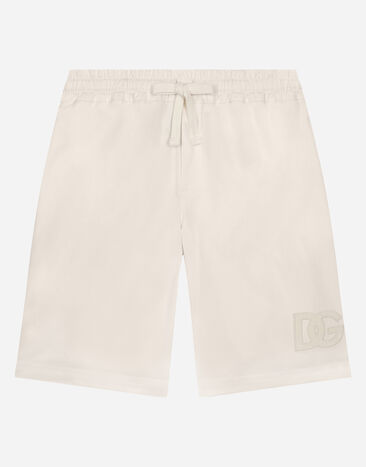 Dolce & Gabbana Bermudas aus Gabardine mit DG-Logo Beige L43Q54G7NWW