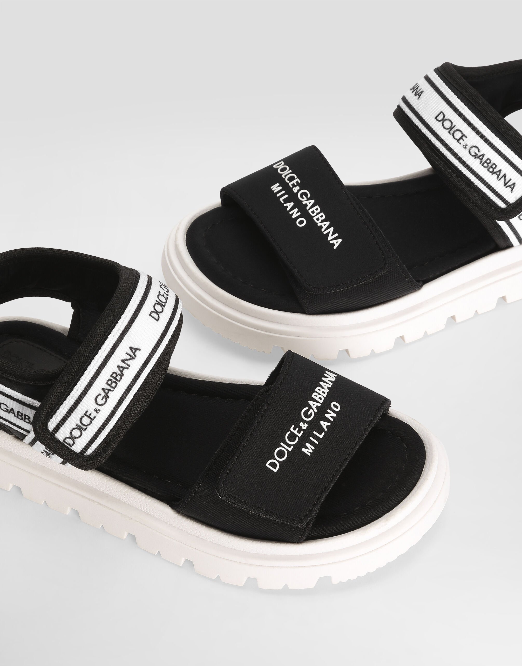 Dolce & Gabbana ロゴ入りサンダル DOLCE & GABBANA ビーチスライドサンダル ラバー DGロゴ | Merci S