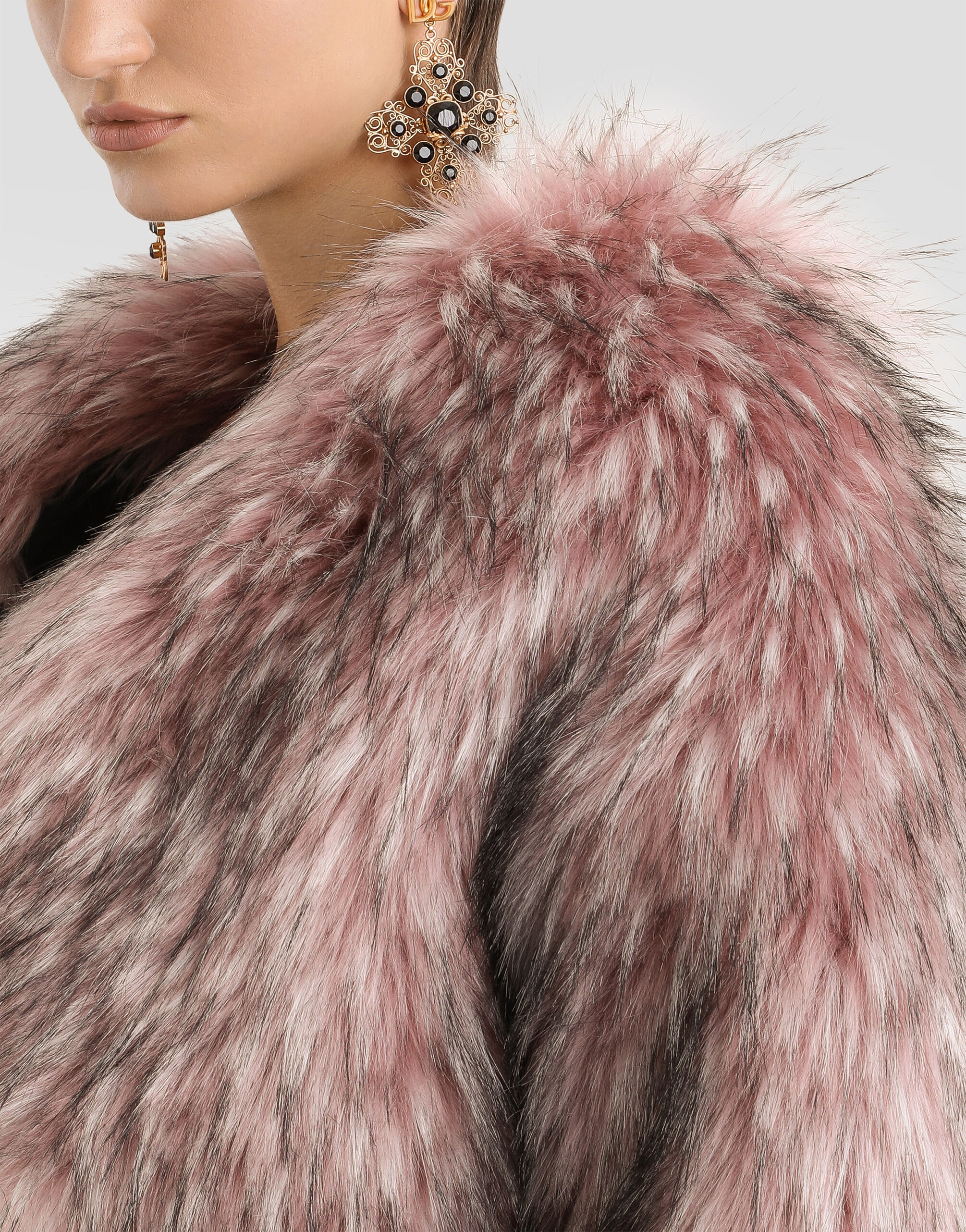 ドルチェアンドガッバーナ　コート　ピンク Short faux fur jacket in Pink for Women | Dolce&Gabbana® US