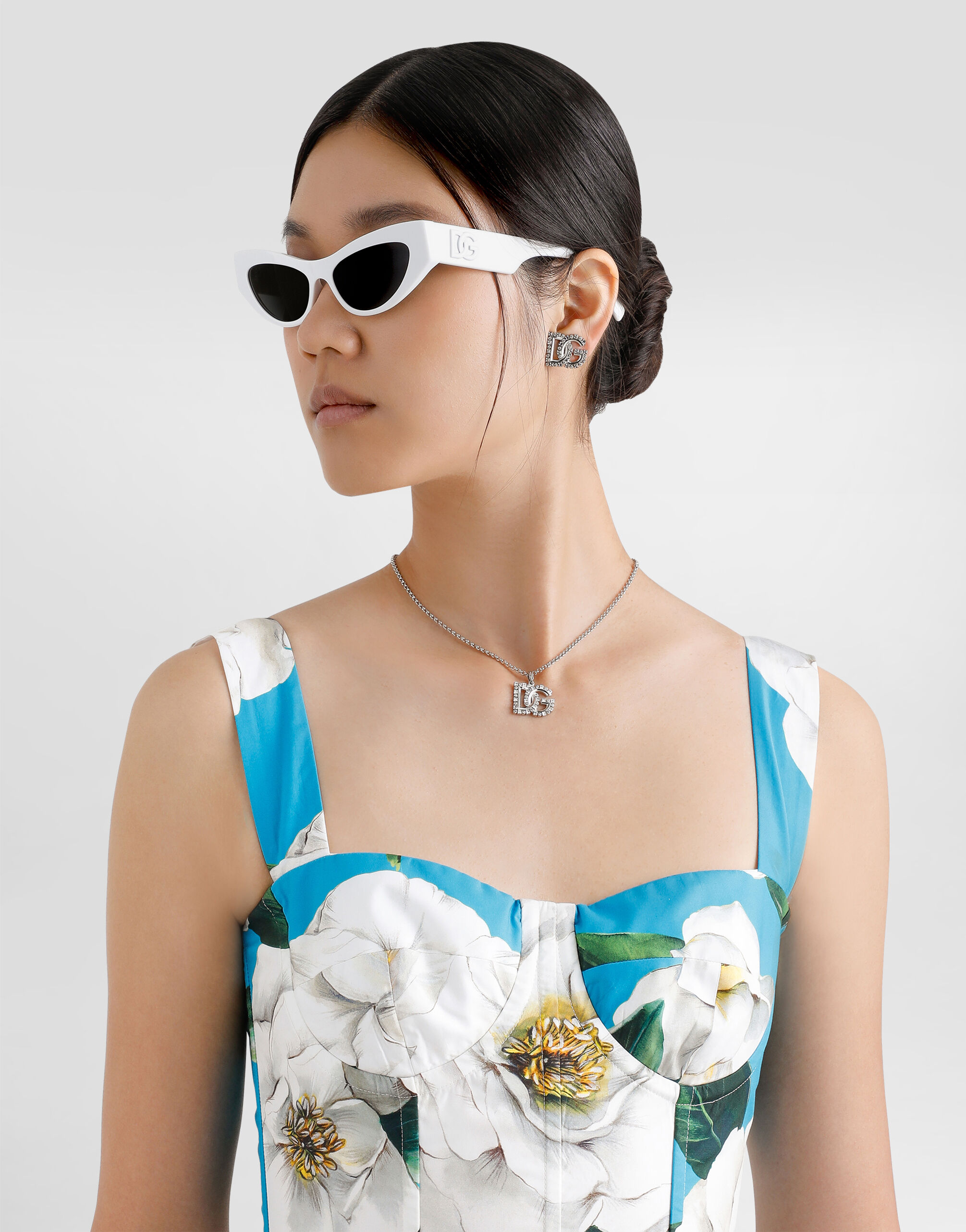 Dolce & Gabbana DGロゴ シルバーネックレス シルバーのウィメンズ DGロゴ＆ラインストーン チェーン