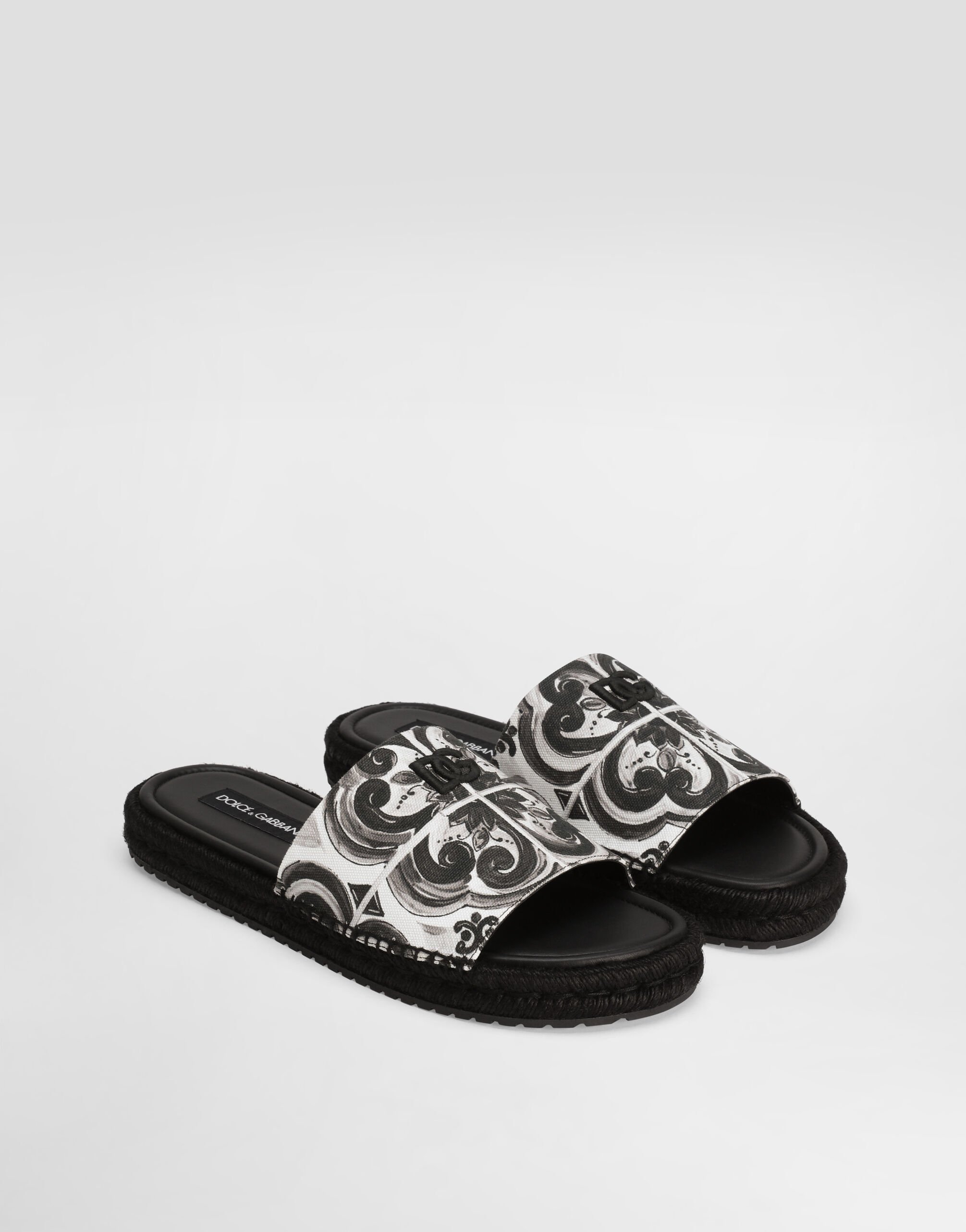 D&G Dolce & Gabbana シェルプリント キャンバス エスパドリーユ マルチカラーのメンズ シェルプリント キャンバス
