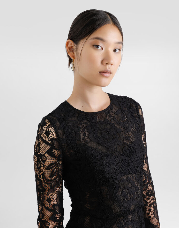 Dolce & Gabbana فستان على شكل جرس من دانتيل برسمة زهور وطول للربلة وبطانة متباينة أسود F6JSLTILMBJ