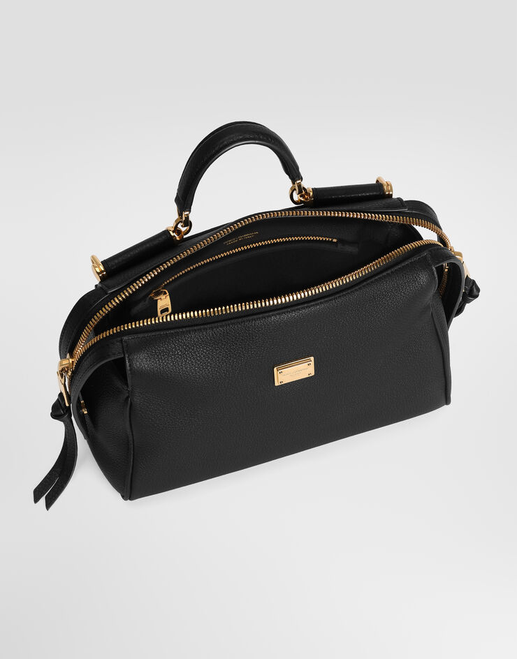 Dolce & Gabbana Vittoria handbag in calfskin Dolce & Gabbana Vittoria handbag in calfskin Black BB7939A0841