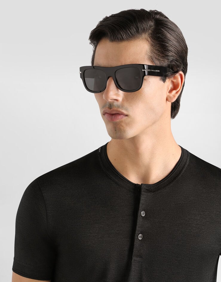 Dolce & Gabbana Silk serafino t-shirt Dolce & Gabbana Silk serafino t-shirt Grey G8QK3TG7P0F