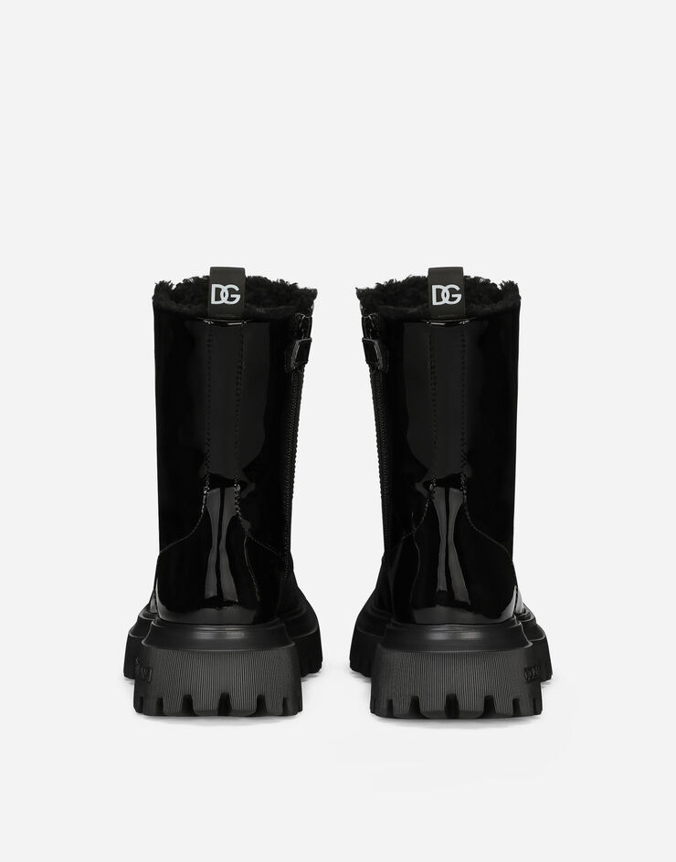 Dolce & Gabbana Botín de charol con placa con logotipo Negro D11220AB276