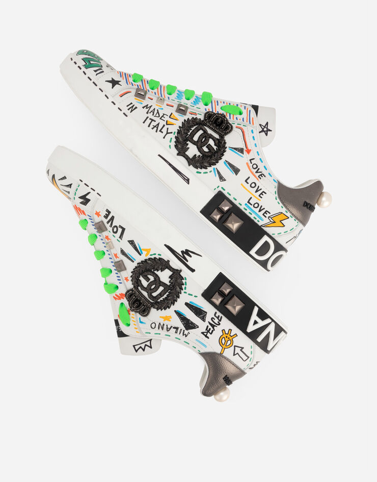 Dolce & Gabbana Sneaker Portofino aus Kalbsleder mit Stickerei und Nieten Mehrfarbig CS1772AH502