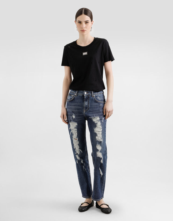 Dolce&Gabbana Camiseta de punto con rotos y placa Dolce&Gabbana Negro F8T00TG7H4U