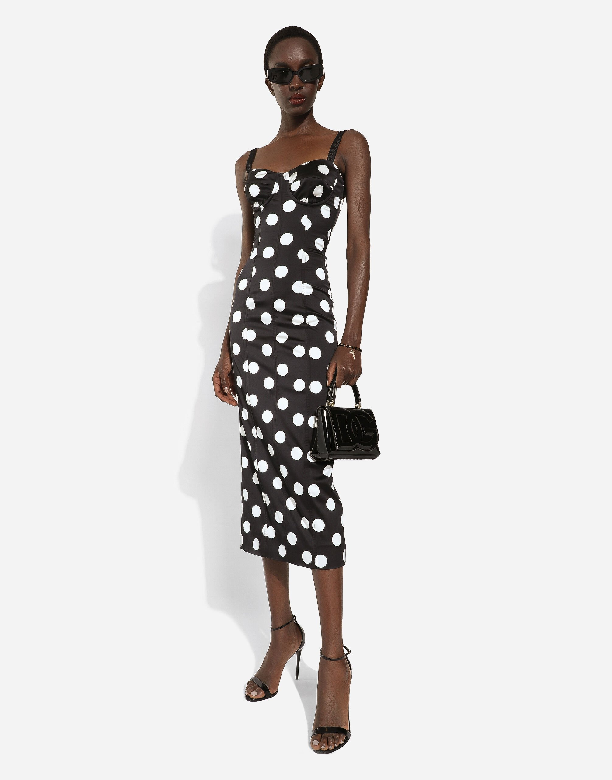 Robe satin a discount pois