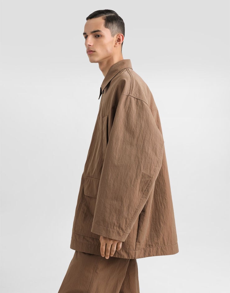 Dolce & Gabbana Parka aus technischem Gewebe mit Plakette Beige G9BLITHUMUP