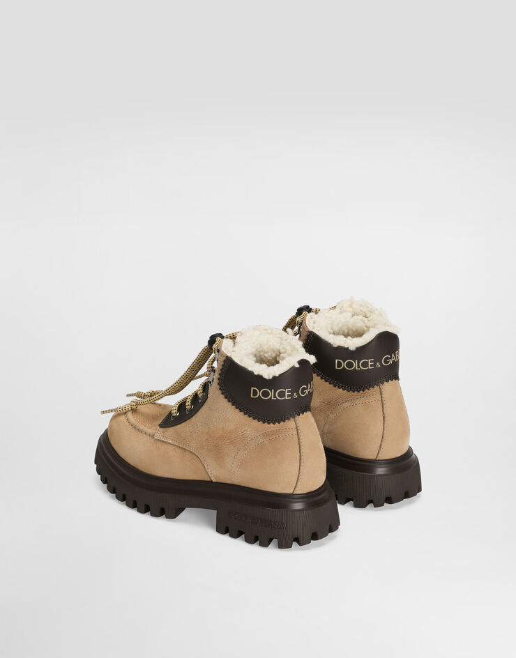 Dolce & Gabbana Nubuck boots Dolce & Gabbana Nubuck boots DA5359A0589