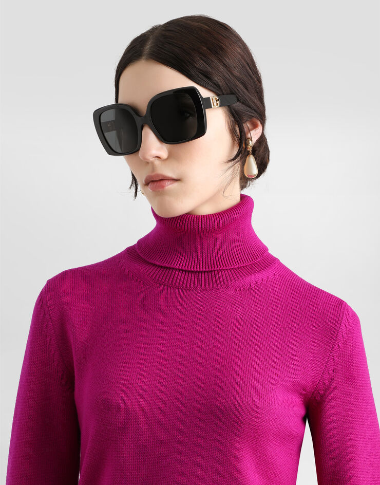 Dolce & Gabbana Rollkragenpullover aus Wolle Rosa FXW41TJCVXX