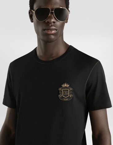 Dolce & Gabbana T-shirt with heraldic patch Black G8PT1ZG7PZU