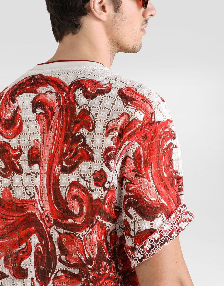 Dolce & Gabbana T-shirt in majolica-print broderie anglaise lace Multicolor G8TW2THH5FF