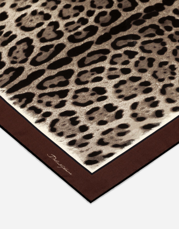 Dolce&Gabbana Leopard-print twill scarf (50x50) Brown FN093RGDBYZ