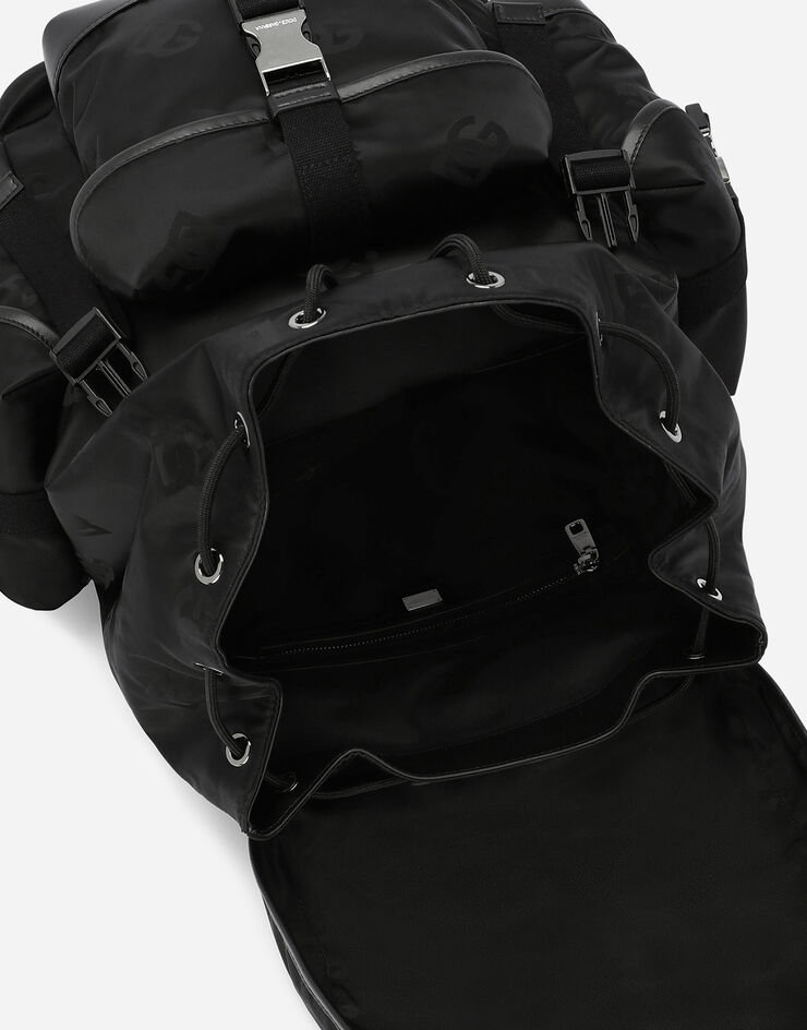Dolce & Gabbana حقيبة ظهر نايلون بشعار أسود BM2228AG184