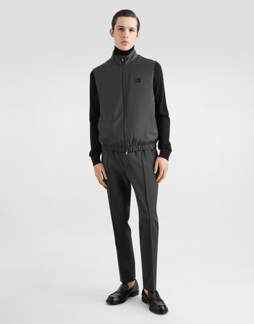 Dolce & Gabbana Chaleco de tela de lana con placa Gris G9BMWTFURK8