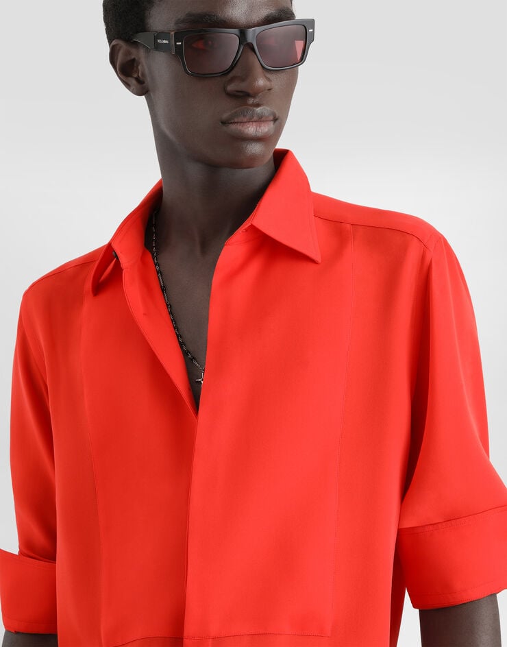 Dolce & Gabbana Crêpe de chine silk martini shirt Dolce & Gabbana Crêpe de chine silk martini shirt G5PD0TFU1U7