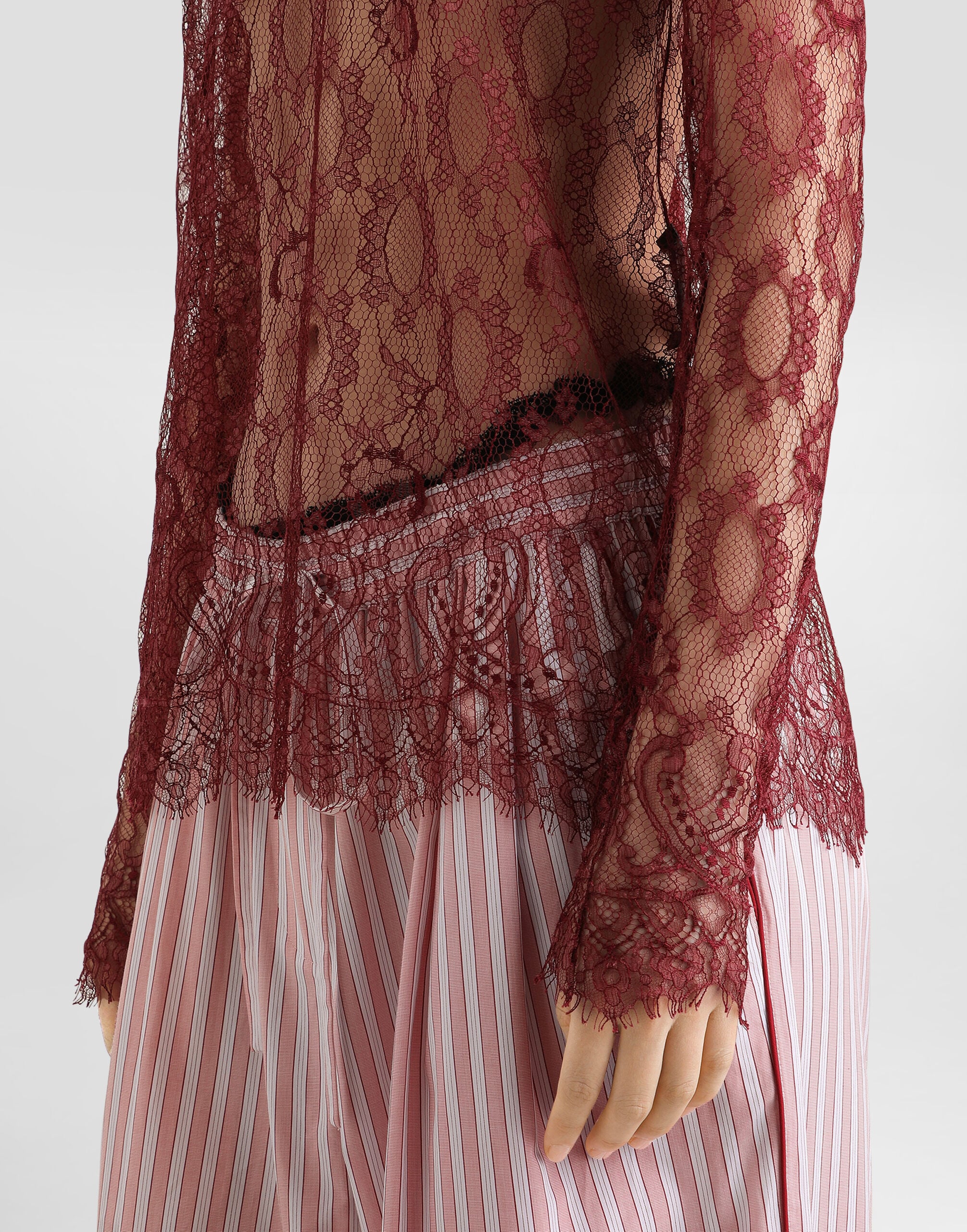 DOLCE&GABBANA カットソー トップス シルク 豪華 薔薇柄 36 Chantilly lace top in Bordeaux for Women | Dolce&Gabbana® US