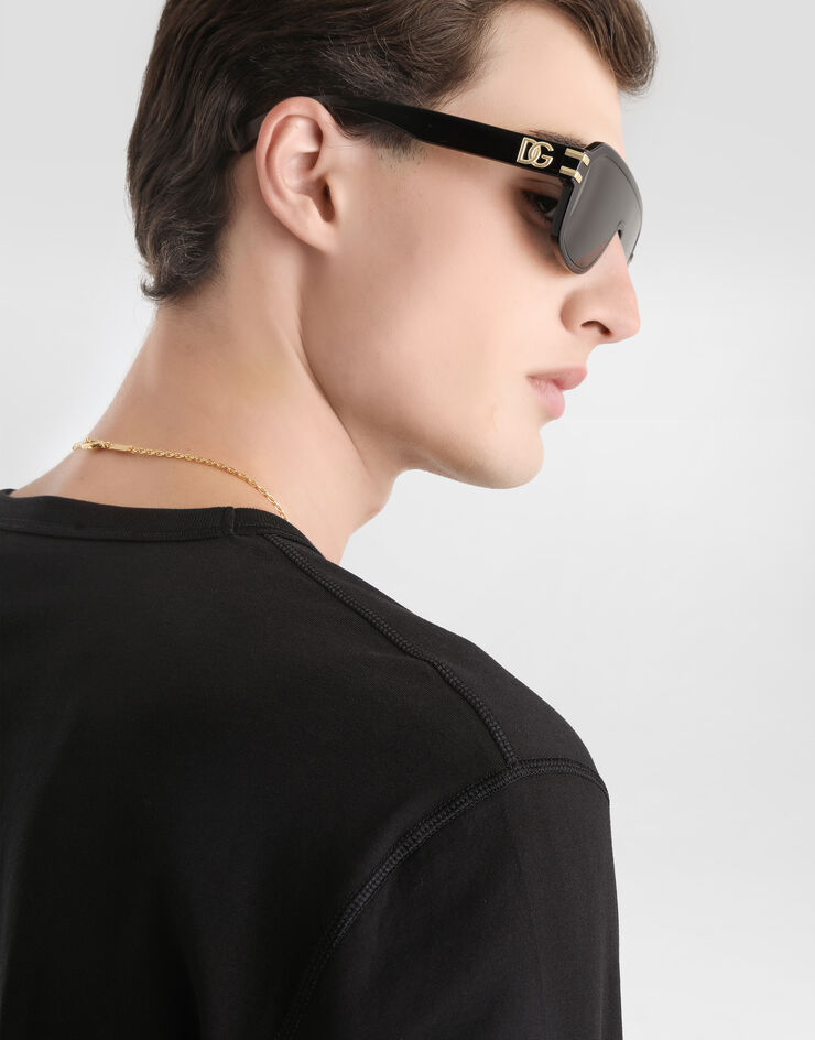 Dolce & Gabbana Cotton t-shirt with heraldic patch Black G8PV0ZG7PZU