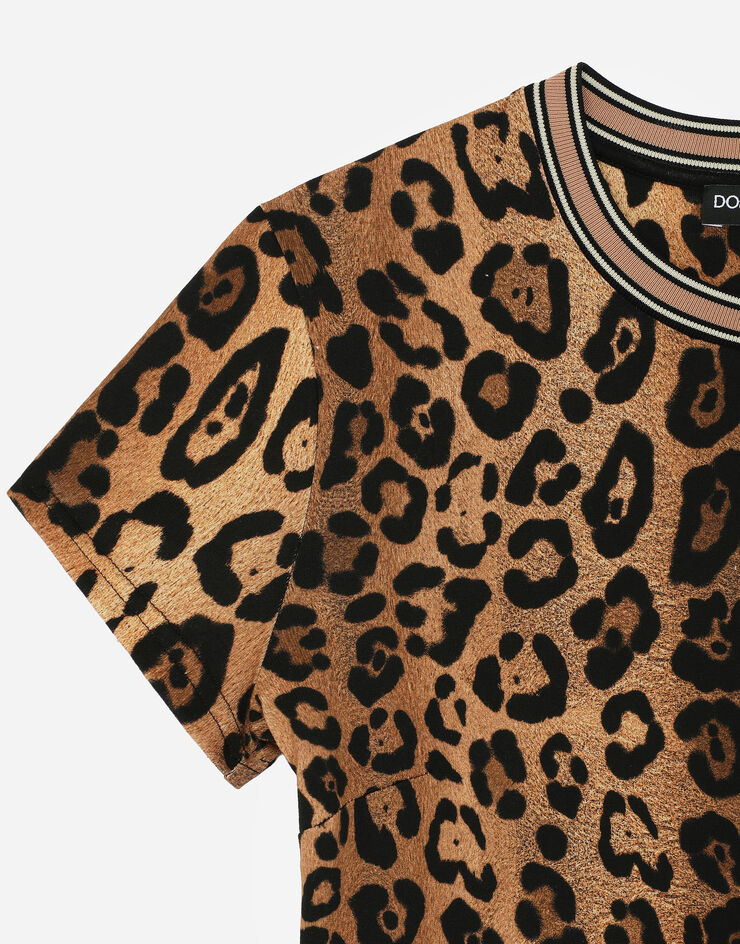 Dolce & Gabbana 레오파드 프린트 반소매 크레스포 티셔츠 인쇄 I8502WHS7OF