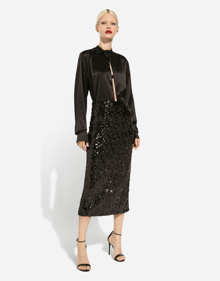 Dolce & Gabbana Camicia in raso con dettaglio papillon Nero F5R58TFU1AU
