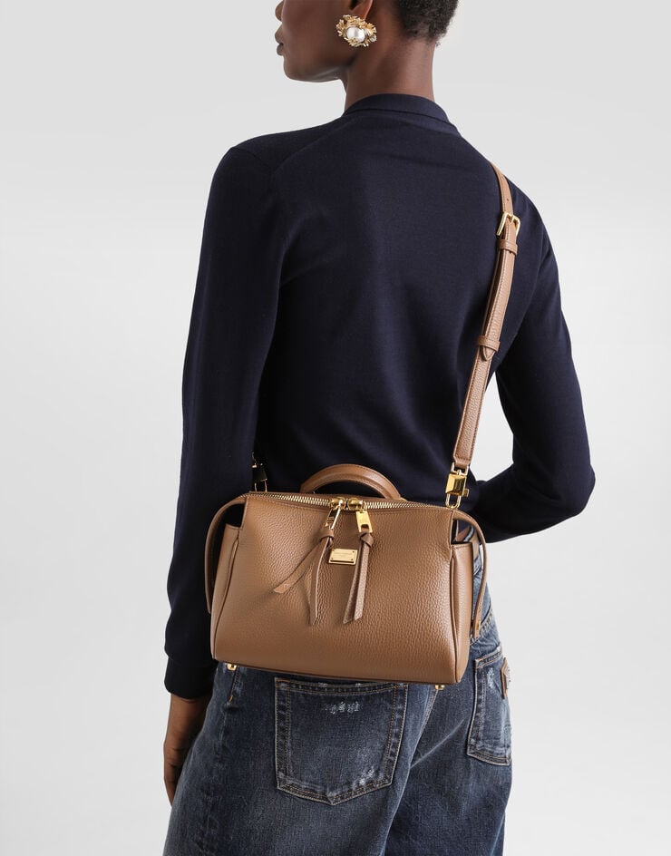 Dolce & Gabbana Vittoria handbag in calfskin Dolce & Gabbana Vittoria handbag in calfskin Brown BB7939A0841