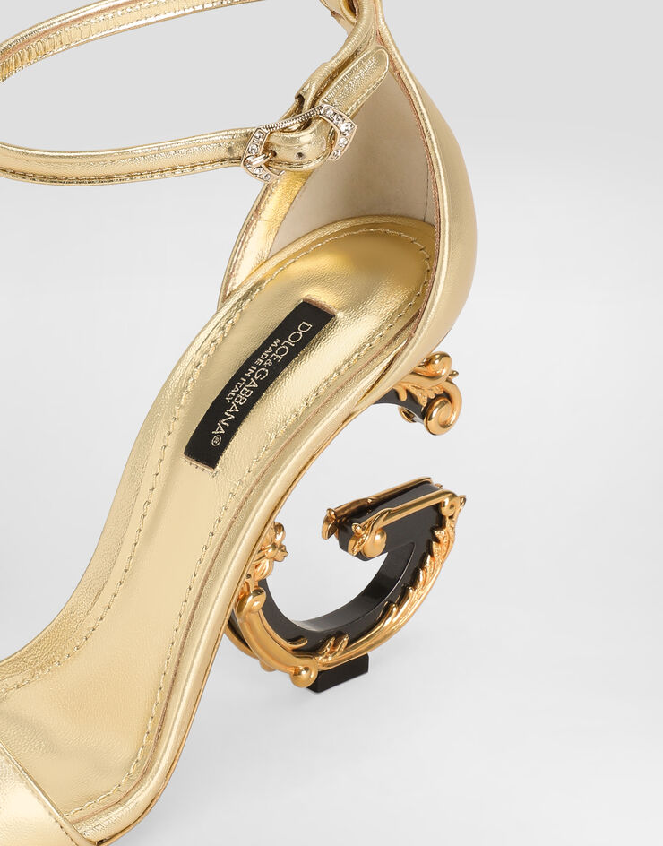 111 Dolce & Gabbana   